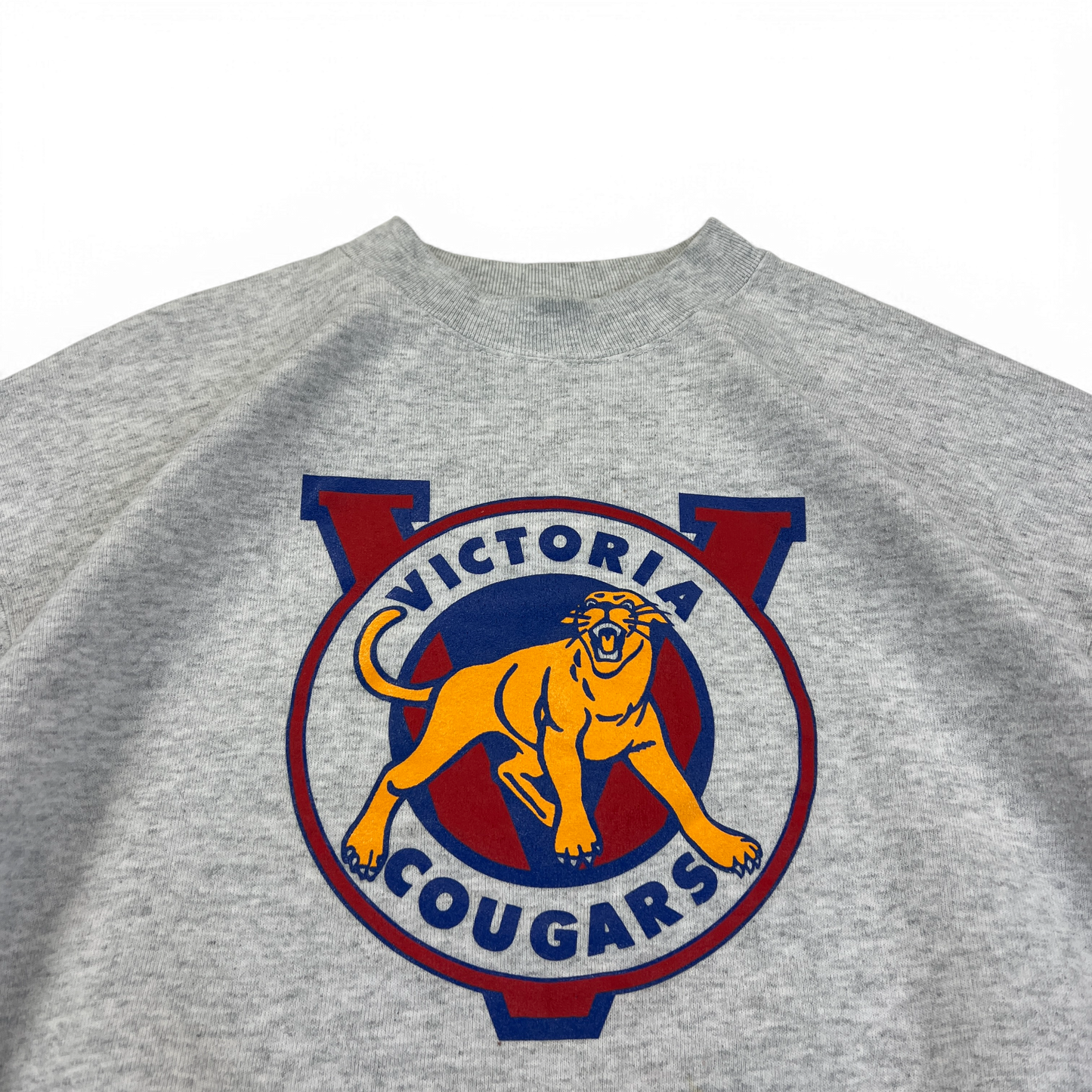 Vintage 1990's Victoria Cougars Crewneck Size XL