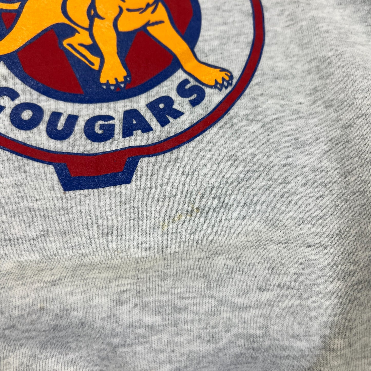 Vintage 1990's Victoria Cougars Crewneck Size XL